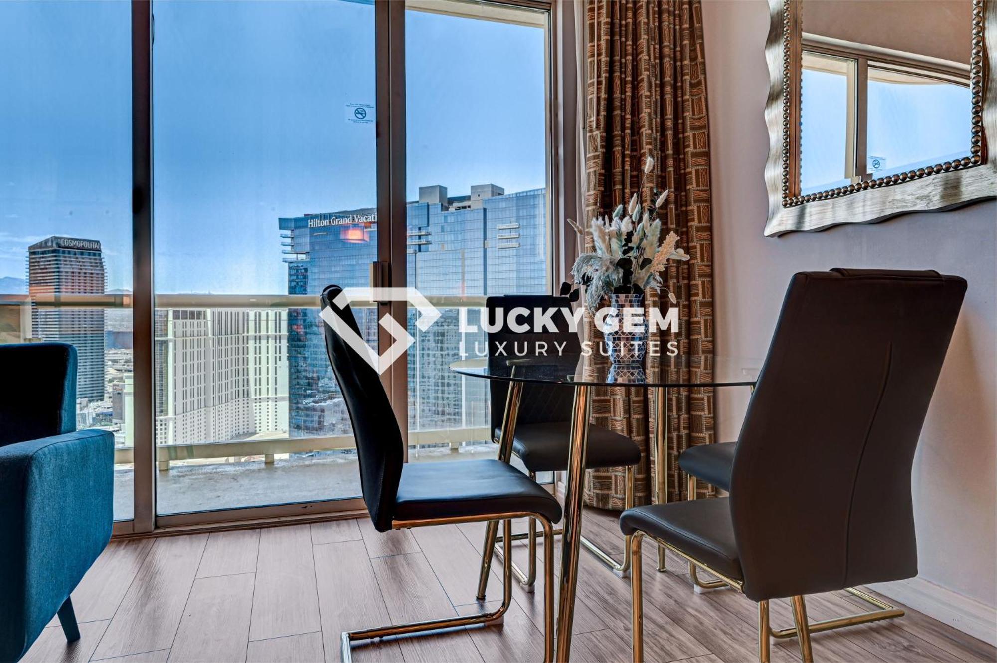 Lucky Gem Penthouse & Luxury Suites At Signature Resort, Balcony Strip View 3505 Лас Вегас Екстериор снимка