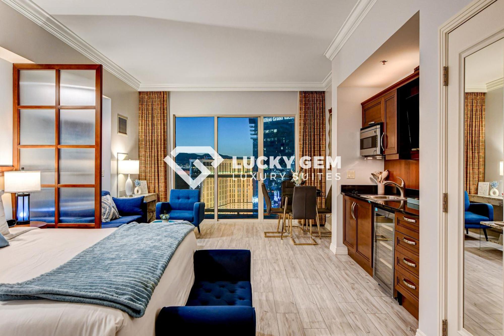 Lucky Gem Penthouse & Luxury Suites At Signature Resort, Balcony Strip View 3505 Лас Вегас Екстериор снимка