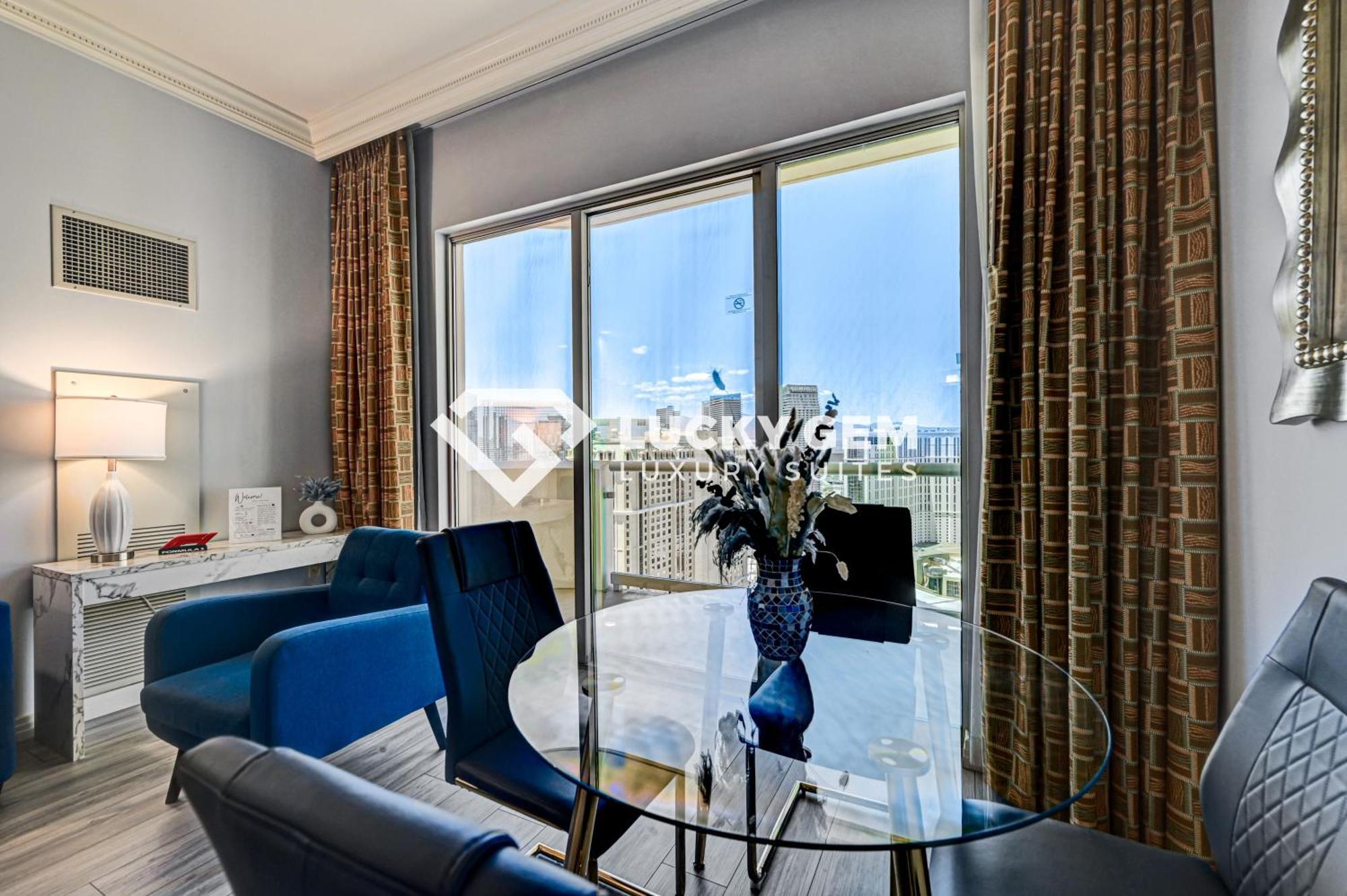 Lucky Gem Penthouse & Luxury Suites At Signature Resort, Balcony Strip View 3505 Лас Вегас Екстериор снимка