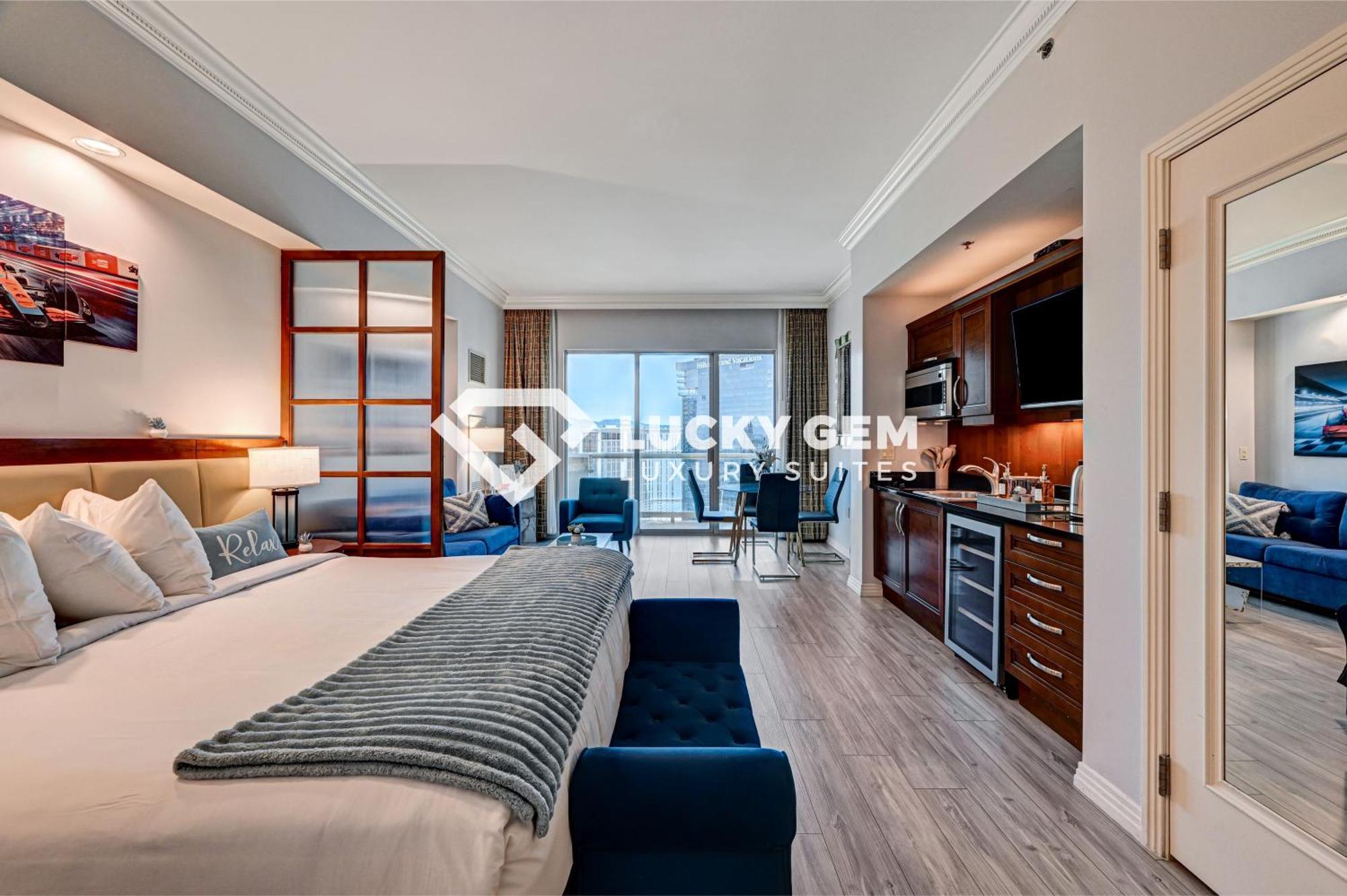 Lucky Gem Penthouse & Luxury Suites At Signature Resort, Balcony Strip View 3505 Лас Вегас Екстериор снимка