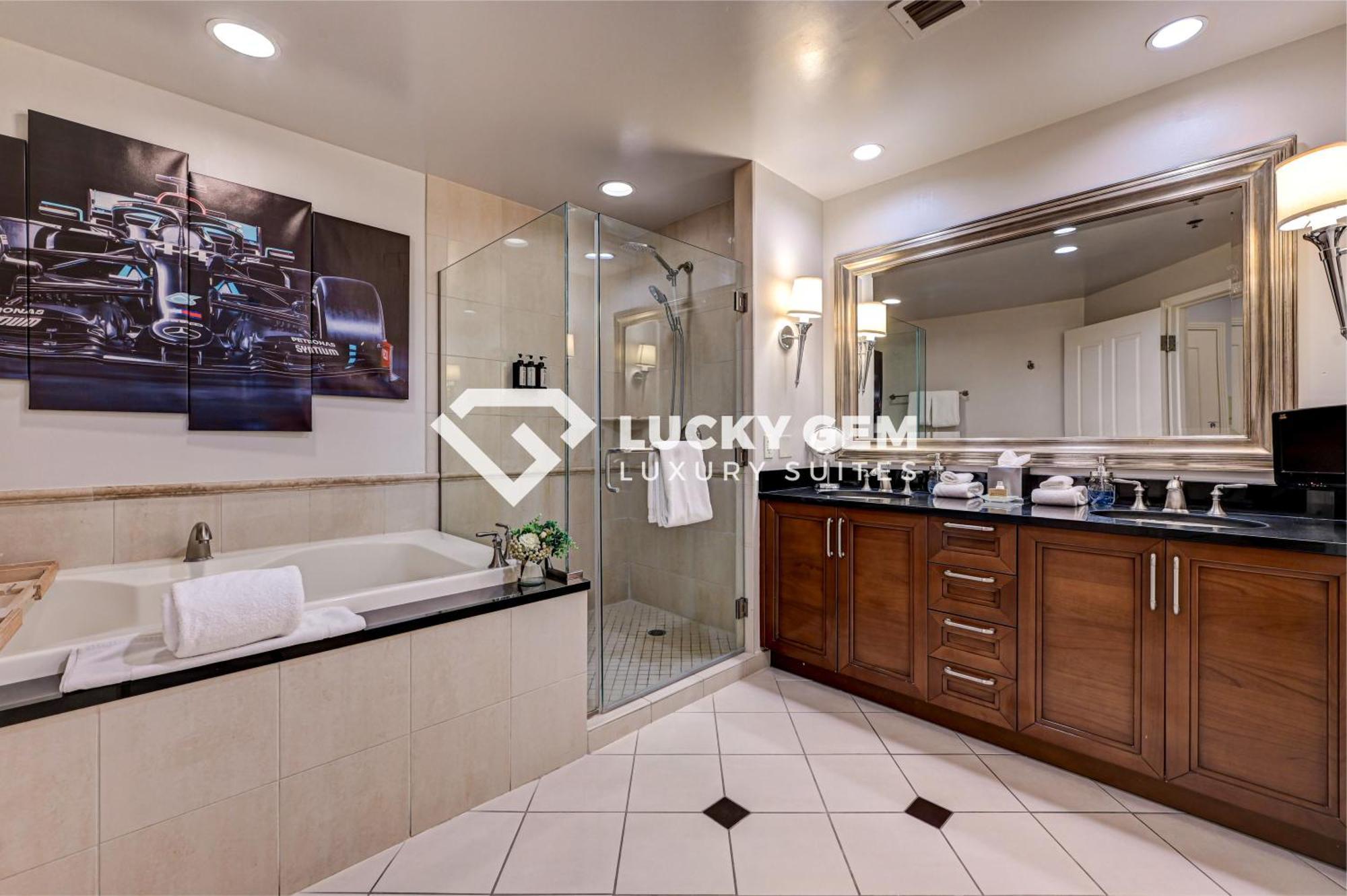 Lucky Gem Penthouse & Luxury Suites At Signature Resort, Balcony Strip View 3505 Лас Вегас Екстериор снимка